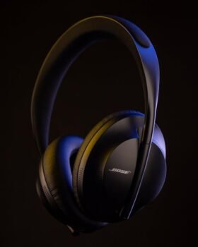 Best Noise-Cancelling Headphones for Focused Work